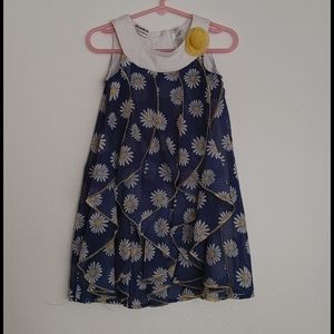 3 Girls dresses *together*